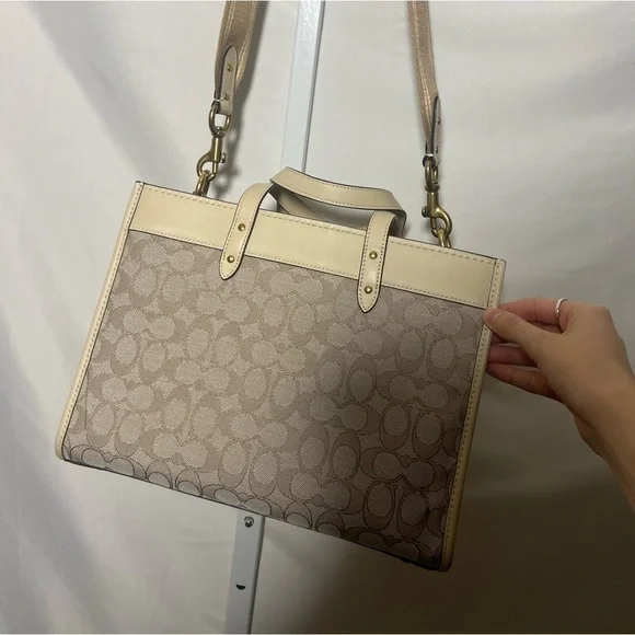 Coach Field Signature Coated Canvas Tote Signature Jaquard